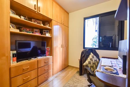 Apartamento à venda com 65m², 2 quartos e 2 vagas Apartamento à venda com 65m², 2 quartos e 2 vagasQuarto