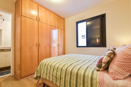 Apartamento à venda com 65m², 2 quartos e 2 vagas Apartamento à venda com 65m², 2 quartos e 2 vagasSuíte