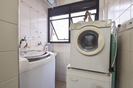 Apartamento à venda com 65m², 2 quartos e 2 vagas Apartamento à venda com 65m², 2 quartos e 2 vagasÁrea de serviço