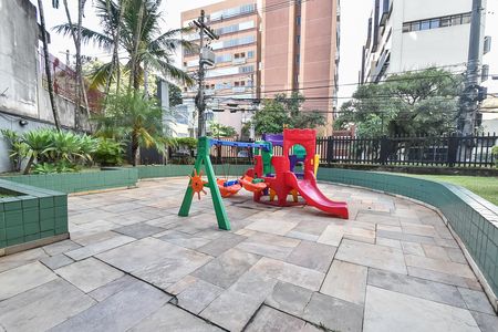 Apartamento à venda com 65m², 2 quartos e 2 vagas Apartamento à venda com 65m², 2 quartos e 2 vagasÁrea comum - Playground