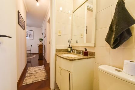 Apartamento à venda com 65m², 2 quartos e 2 vagas Apartamento à venda com 65m², 2 quartos e 2 vagasBanheiro