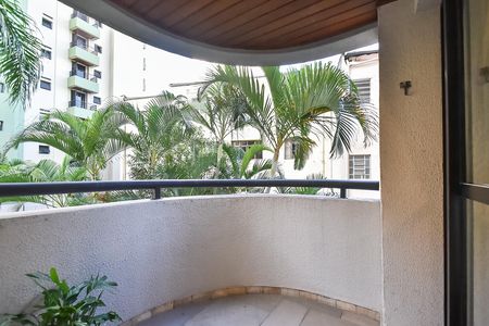 Apartamento à venda com 65m², 2 quartos e 2 vagas Apartamento à venda com 65m², 2 quartos e 2 vagasVaranda da sala