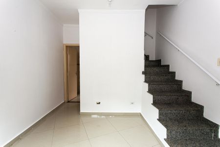 Casa para alugar com 180m², 3 quartos e 2 vagasSala