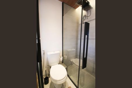 Studio para alugar com 27m², 1 quarto e sem vaga Studio para alugar com 27m², 1 quarto e sem vagaBanheiro