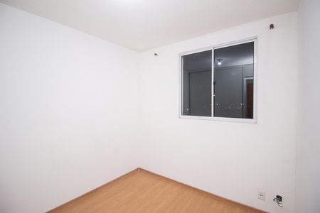 Quarto 2 de apartamento para alugar com 2 quartos, 50m² em Chacaras Reunidas Santa Terezinha, Contagem