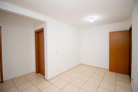 Sala de apartamento para alugar com 2 quartos, 50m² em Chacaras Reunidas Santa Terezinha, Contagem