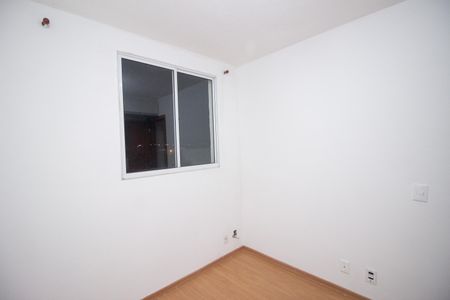Quarto 2 de apartamento para alugar com 2 quartos, 50m² em Chacaras Reunidas Santa Terezinha, Contagem