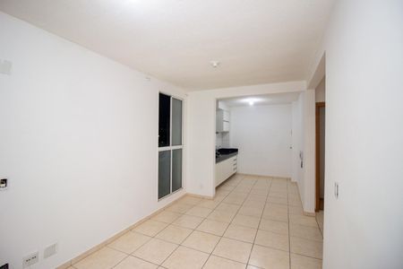 Sala de apartamento para alugar com 2 quartos, 50m² em Chacaras Reunidas Santa Terezinha, Contagem
