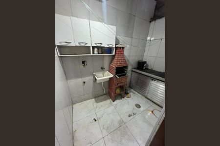 Casa de condomínio à venda com 64m², 2 quartos e 1 vagaÁrea externa