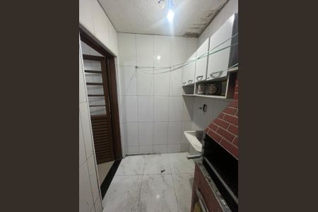 Casa de condomínio à venda com 64m², 2 quartos e 1 vagaÁrea externa
