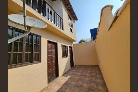 Casa de condomínio para alugar com 150m², 3 quartos e sem vaga Casa de condomínio para alugar com 150m², 3 quartos e sem vagaÁrea externa