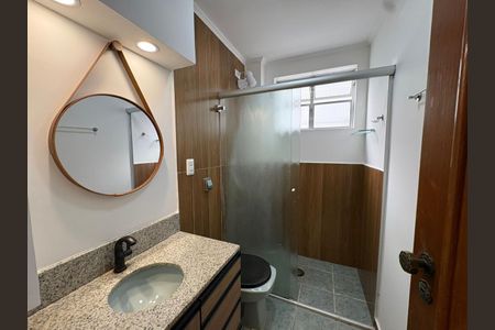 Apartamento para alugar com 116m², 3 quartos e 1 vaga Apartamento para alugar com 116m², 3 quartos e 1 vagaBanheiro 2