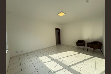 Sala de apartamento para alugar com 3 quartos, 116m² em Gonzaga, Santos