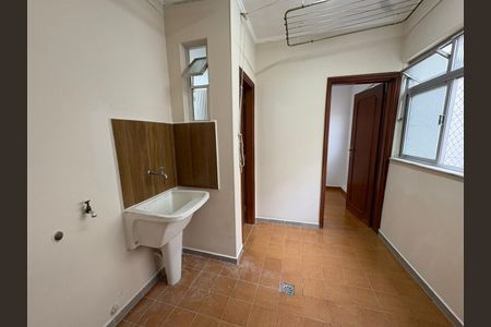 Apartamento para alugar com 116m², 3 quartos e 1 vaga Apartamento para alugar com 116m², 3 quartos e 1 vagaÁrea de serviço
