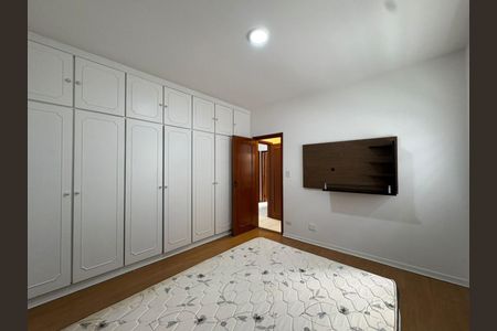 Apartamento para alugar com 116m², 3 quartos e 1 vaga Apartamento para alugar com 116m², 3 quartos e 1 vagaQuarto 1