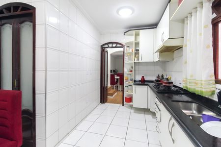 Casa para alugar com 200m², 3 quartos e 2 vagasCozinha
