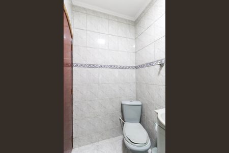 Casa para alugar com 200m², 3 quartos e 2 vagasBanheiro Social