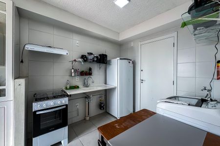 Apartamento para alugar com 25m², 1 quarto e sem vaga Apartamento para alugar com 25m², 1 quarto e sem vagaCozinha e Área de Serviço