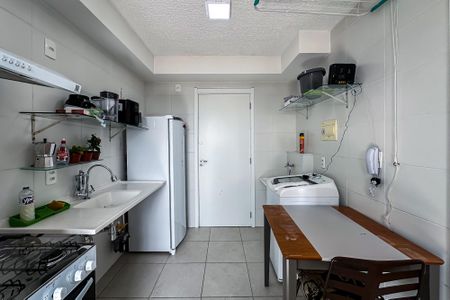 Apartamento para alugar com 25m², 1 quarto e sem vaga Apartamento para alugar com 25m², 1 quarto e sem vagaCozinha e Área de Serviço