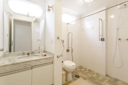 Apartamento para alugar com 55m², 1 quarto e 1 vaga Apartamento para alugar com 55m², 1 quarto e 1 vagaBanheiro
