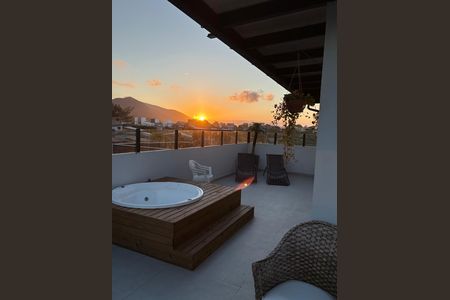Apartamento para alugar com 120m², 2 quartos e 2 vagas