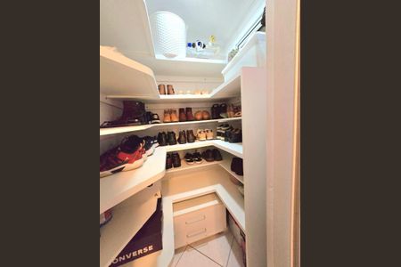 Apartamento à venda com 118m², 3 quartos e 3 vagasCozinha