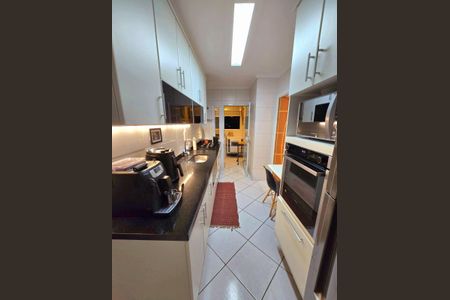 Apartamento à venda com 118m², 3 quartos e 3 vagasCozinha
