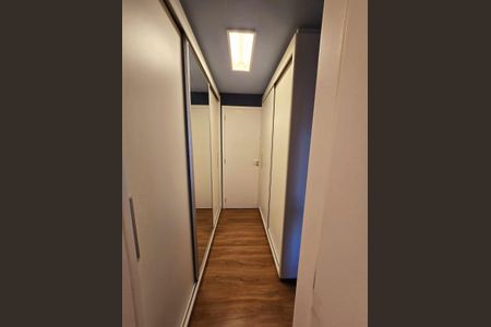 Corredor de apartamento à venda com 3 quartos, 118m² em Vila Bastos, Santo André