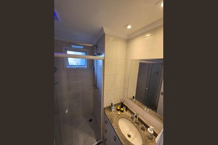Apartamento à venda com 118m², 3 quartos e 3 vagasBanheiro 