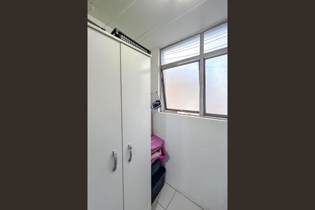 Apartamento à venda com 45m², 2 quartos e 1 vagaÁrea de Serviço