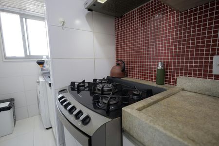 Apartamento à venda com 60m², 2 quartos e 2 vagasCozinha