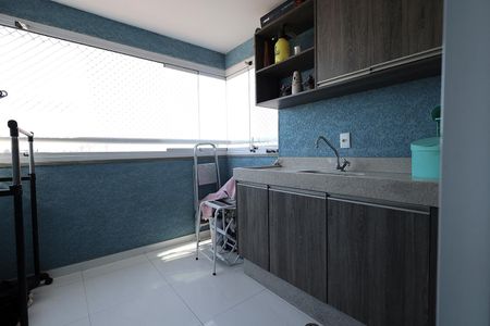 Apartamento à venda com 60m², 2 quartos e 2 vagasSacada