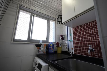 Apartamento à venda com 60m², 2 quartos e 2 vagasÁrea de Serviço