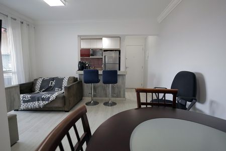 Apartamento à venda com 60m², 2 quartos e 2 vagasSala
