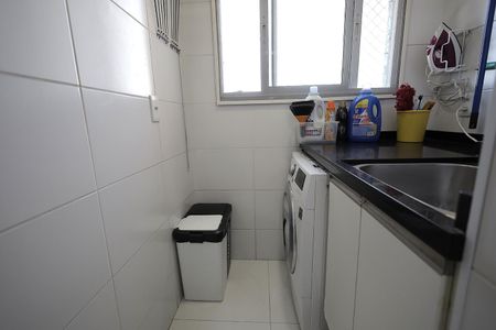 Apartamento à venda com 60m², 2 quartos e 2 vagasÁrea de Serviço