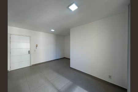 Sala de apartamento para alugar com 2 quartos, 6m² em Marechal Rondon, Canoas