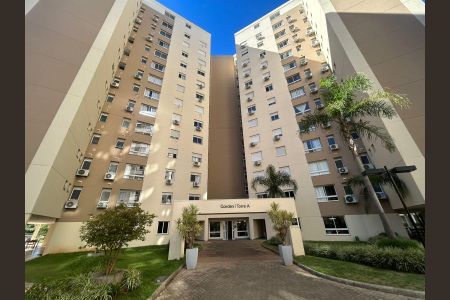 Apartamento para alugar com 6m², 2 quartos e 1 vaga Apartamento para alugar com 6m², 2 quartos e 1 vagaFachada do bloco