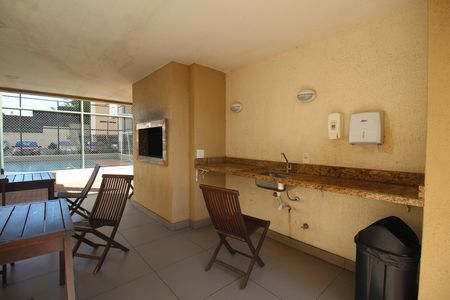 Apartamento para alugar com 6m², 2 quartos e 1 vagaÁrea comum - Churrasqueira