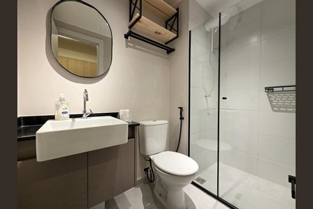 Studio para alugar com 26m², 1 quarto e sem vaga Studio para alugar com 26m², 1 quarto e sem vagaBanheiro