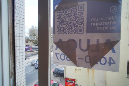 Adesivo para Protásio Alves de apartamento para alugar com 1 quarto, 55m² em Três Figueiras, Porto Alegre
