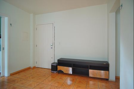 Sala de apartamento para alugar com 1 quarto, 55m² em Três Figueiras, Porto Alegre