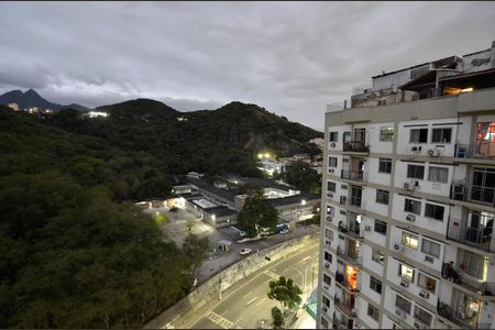 Apartamento à venda com 58m², 2 quartos e 1 vaga Apartamento à venda com 58m², 2 quartos e 1 vagaQuarto