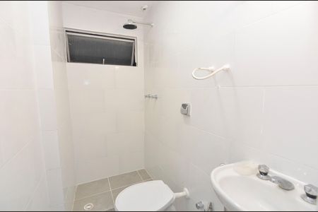 Apartamento à venda com 58m², 2 quartos e 1 vaga Apartamento à venda com 58m², 2 quartos e 1 vagaBanheiro da Suíte