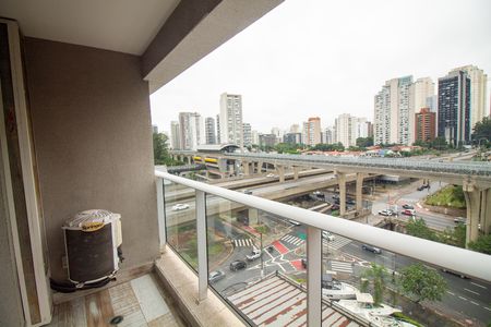 Studio à venda com 37m², 1 quarto e 1 vaga Studio à venda com 37m², 1 quarto e 1 vagaTerraço