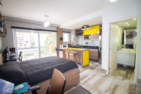 Sala / Quarto - Studio de kitnet/studio à venda com 1 quarto, 37m² em Brooklin, São Paulo