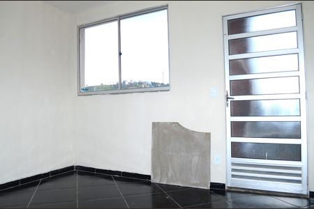 Sala de apartamento para alugar com 2 quartos, 45m² em Jardim Vitoria, Belo Horizonte