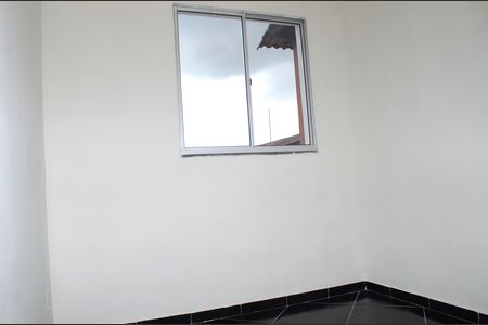 Quarto 2 de apartamento para alugar com 2 quartos, 45m² em Jardim Vitoria, Belo Horizonte