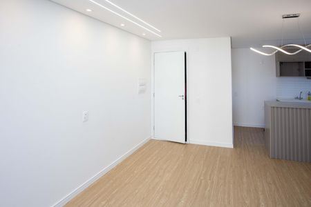 Sala de apartamento para alugar com 3 quartos, 55m² em Jardim Canhema, Diadema