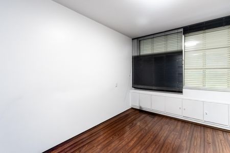 Apartamento à venda com 270m², 3 quartos e 2 vagas