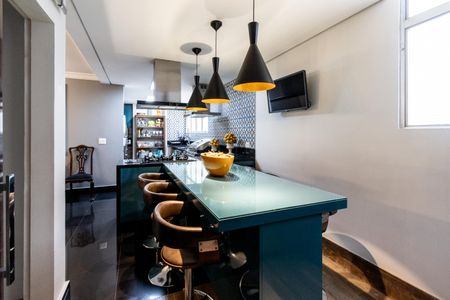 Apartamento à venda com 270m², 3 quartos e 2 vagas